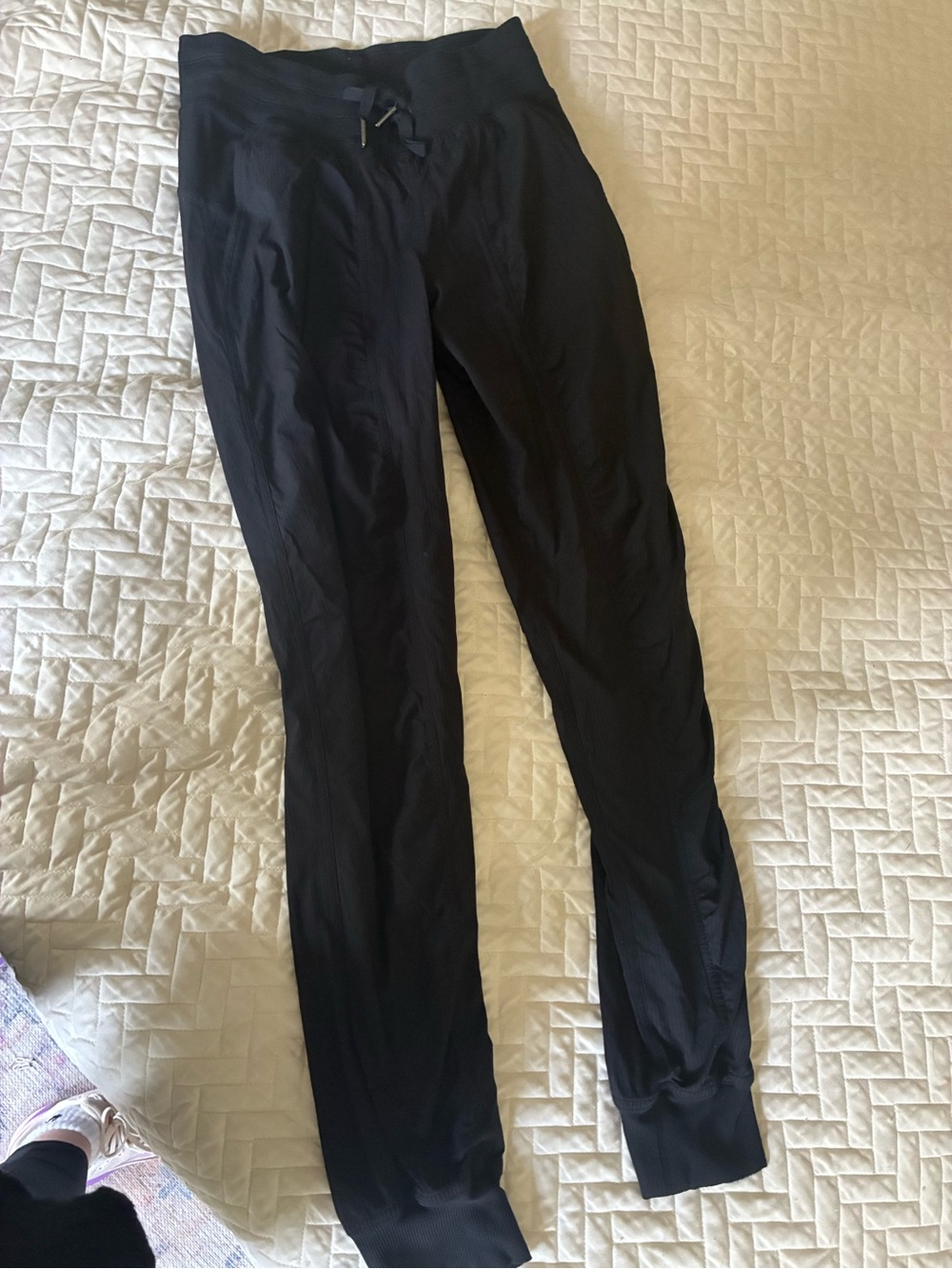 Black Drawstring Lululemon Jogger Pants